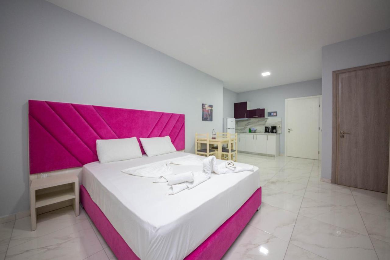Mamma'S Apartments Sarandë Eksteriør billede