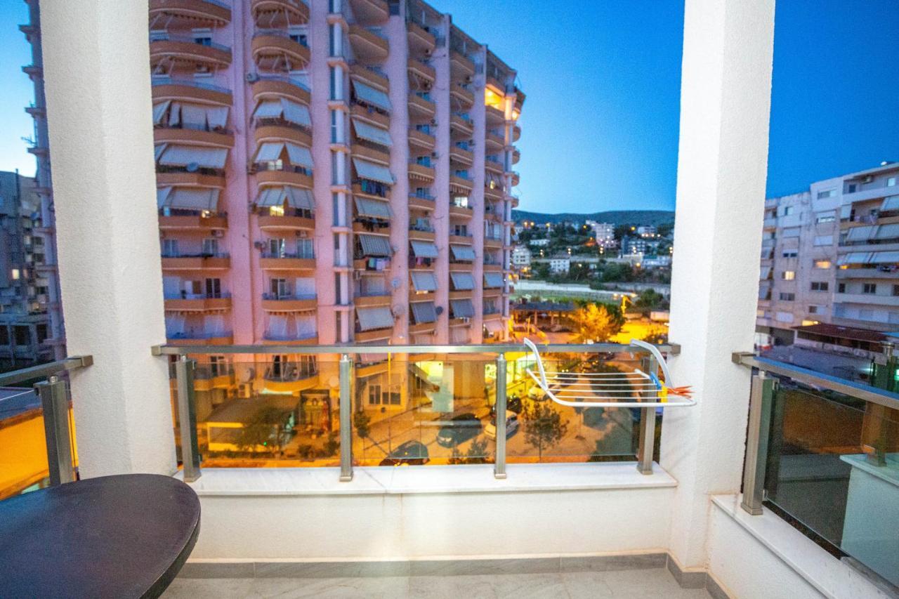 Mamma'S Apartments Sarandë Eksteriør billede
