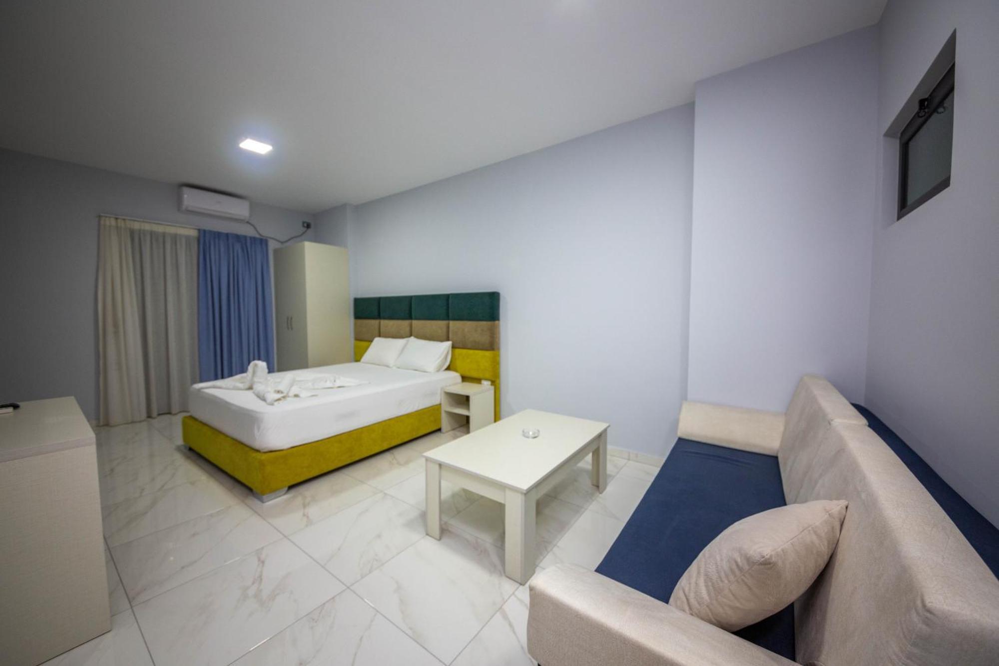 Mamma'S Apartments Sarandë Eksteriør billede