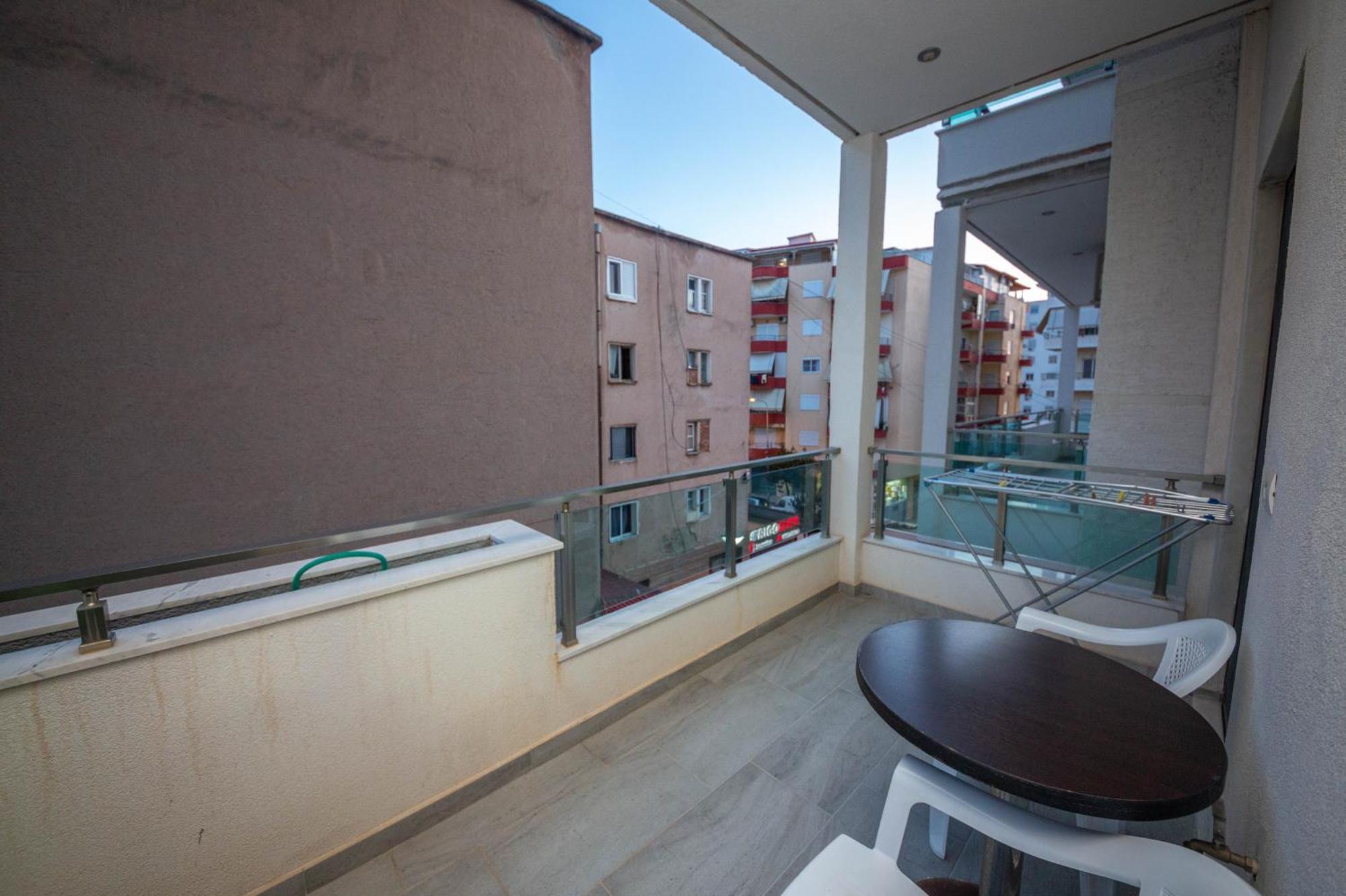 Mamma'S Apartments Sarandë Eksteriør billede
