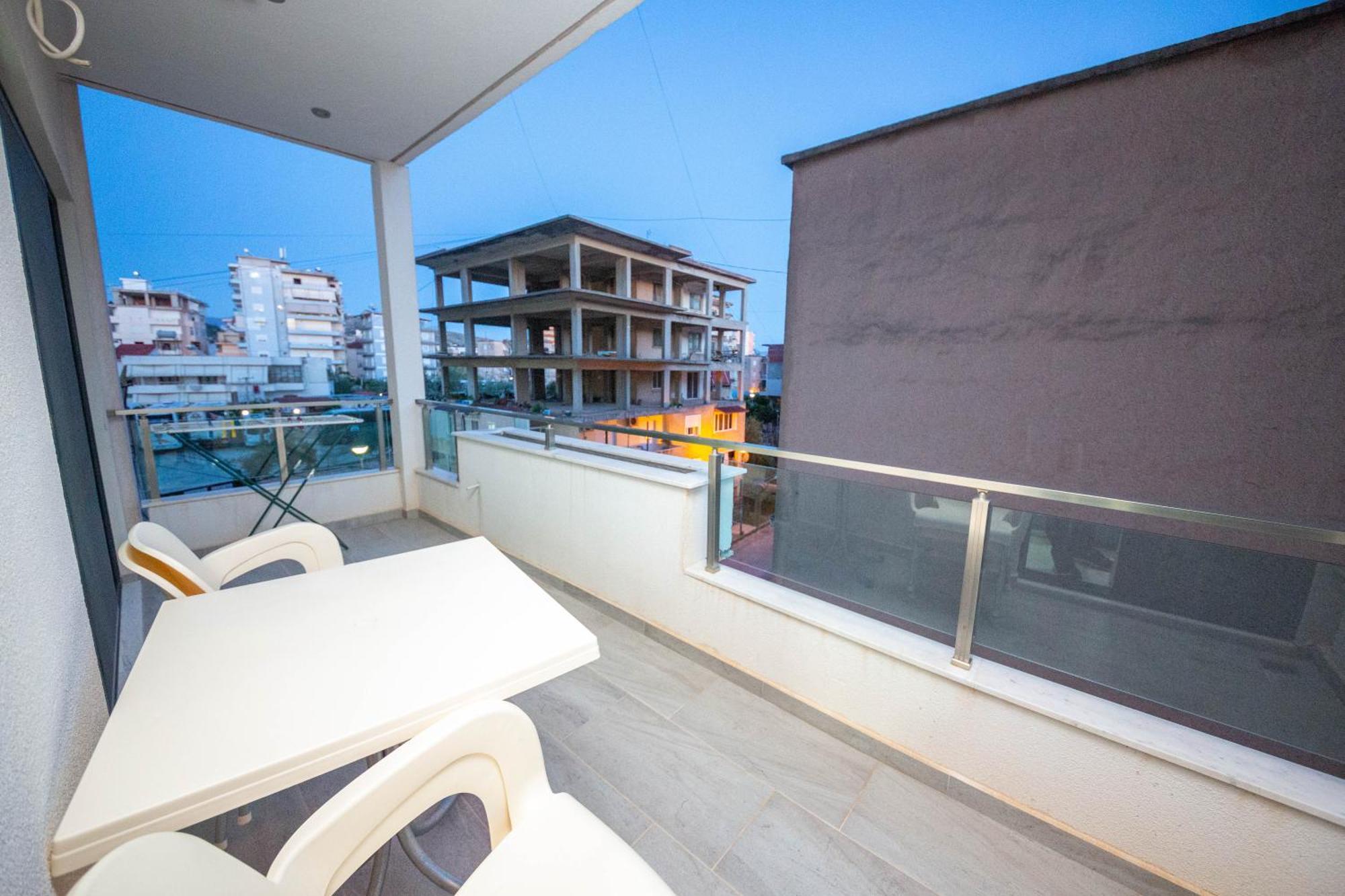 Mamma'S Apartments Sarandë Eksteriør billede